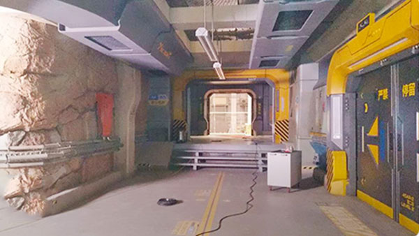 兴国为《环太平洋2》电影剧组定制水性漆